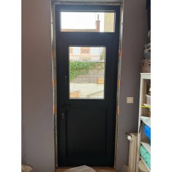 PE-299 | Porte d’entrée alu