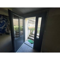 PE-307 | Porte d’entrée alu