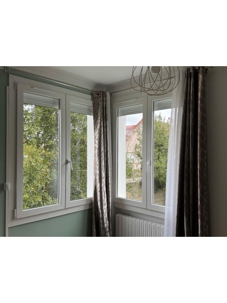 F-77 | Fenêtre 2 vantaux PVC