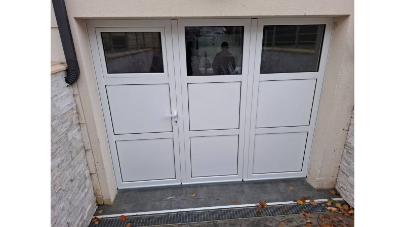 PG -83 | Porte de garage 3 battant