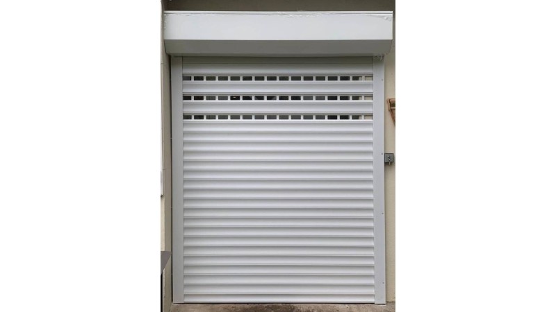 PG-76 | Porte de garage enroulable