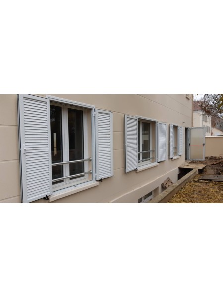 VB-10 | Volet battant 2 Vantaux