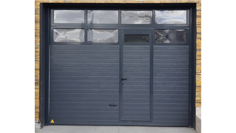 Porte de garage sectionnelle : PG-01